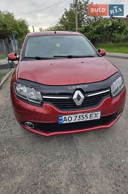 Седан Renault Logan 2016 в 