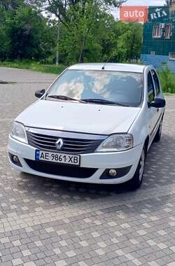 Седан Renault Logan 2011 в Краматорске