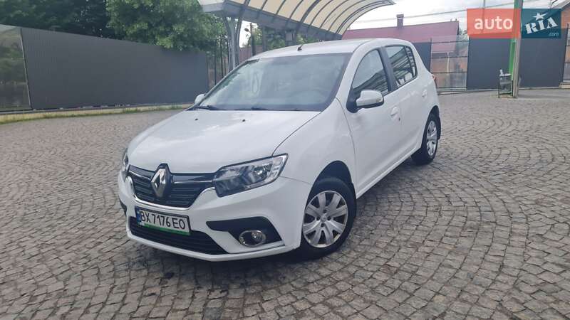 Седан Renault Logan 2020 в 