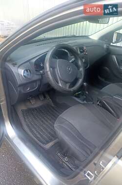 Универсал Renault Logan 2014 в 
