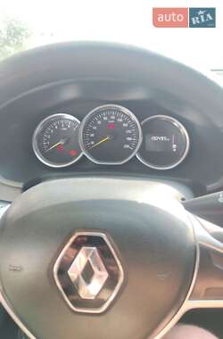Седан Renault Logan 2020 в 