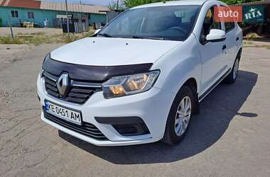 Седан Renault Logan 2020 в 