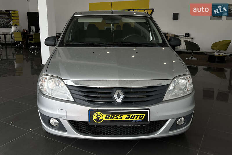 Седан Renault Logan 2010 в Шептицькому
