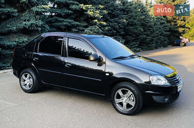 Седан Renault Logan 2009 в Одессе