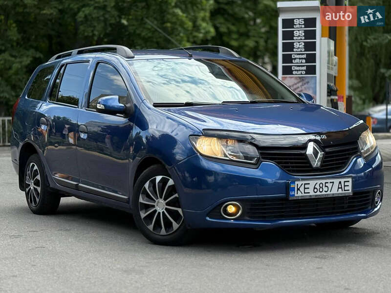 Універсал Renault Logan 2013 в Дніпрі