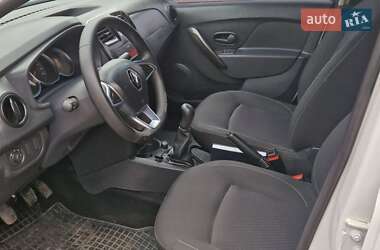 Седан Renault Logan 2019 в 
