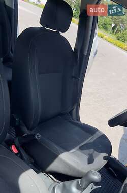 Седан Renault Logan 2017 в 