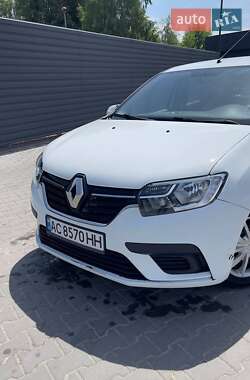 Седан Renault Logan 2017 в 