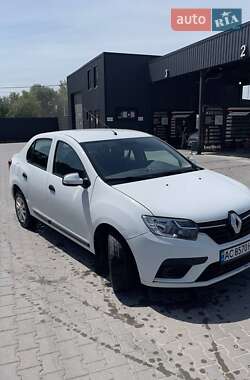Седан Renault Logan 2017 в 