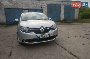 Седан Renault Logan 2013 в Днепре