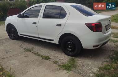 Седан Renault Logan 2017 в 