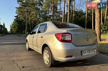 Седан Renault Logan 2013 в Кропивницькому