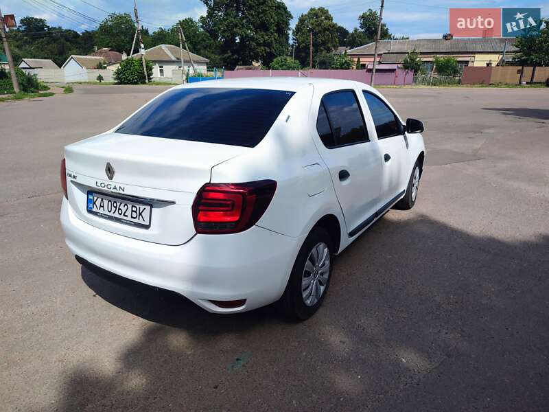 Седан Renault Logan 2019 в Прилуках