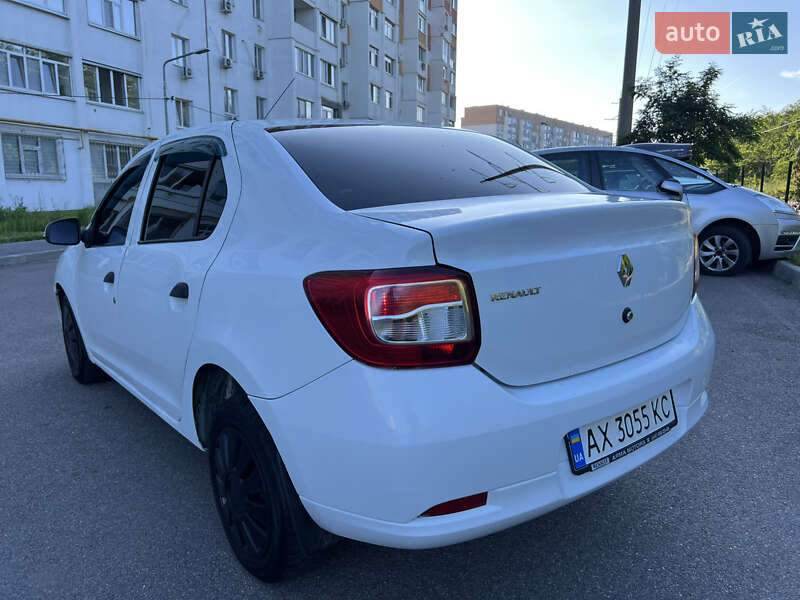 Седан Renault Logan 2013 в Харкові