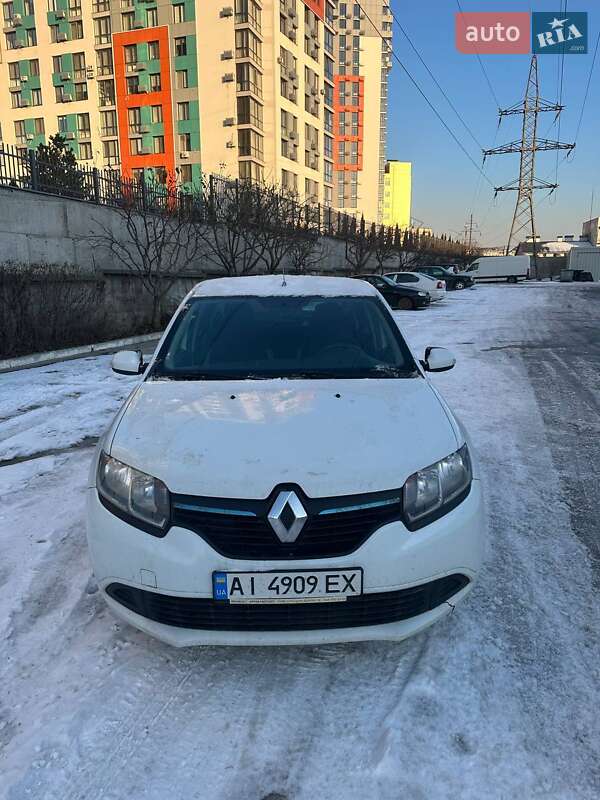 Седан Renault Logan 2016 в Киеве