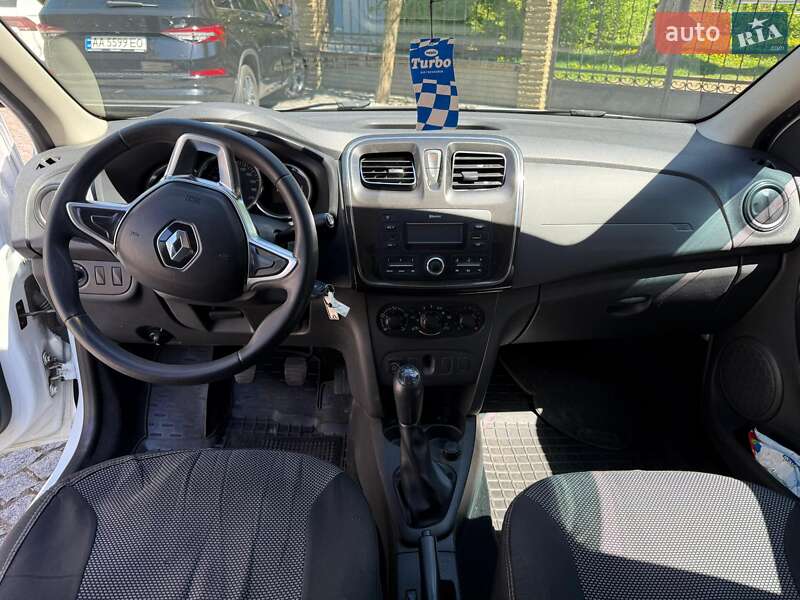 Седан Renault Logan 2020 в Киеве