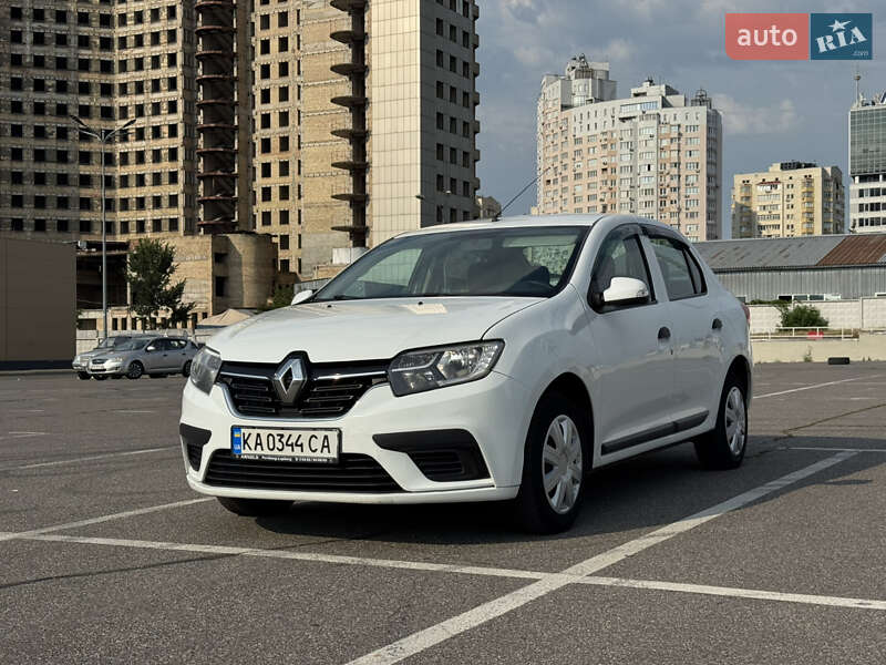 Седан Renault Logan 2016 в Києві