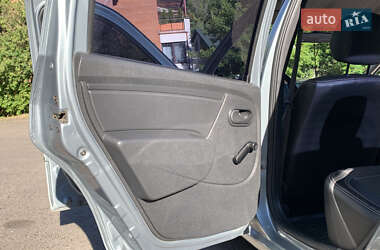 Седан Renault Logan 2010 в 
