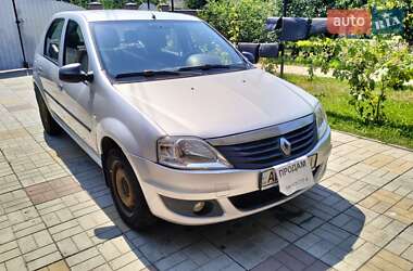 Седан Renault Logan 2012 в Днепре