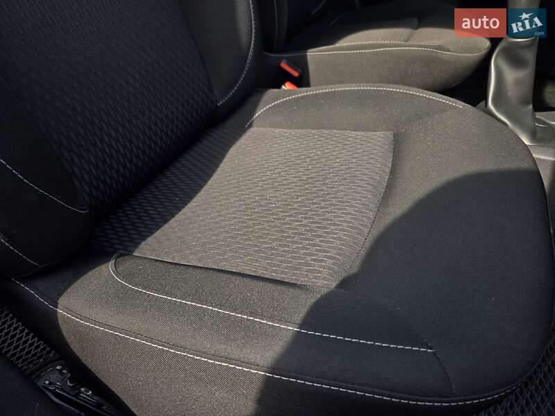 Седан Renault Logan 2019 в Миргороді