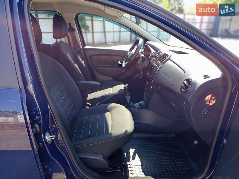 Седан Renault Logan 2020 в Киеве