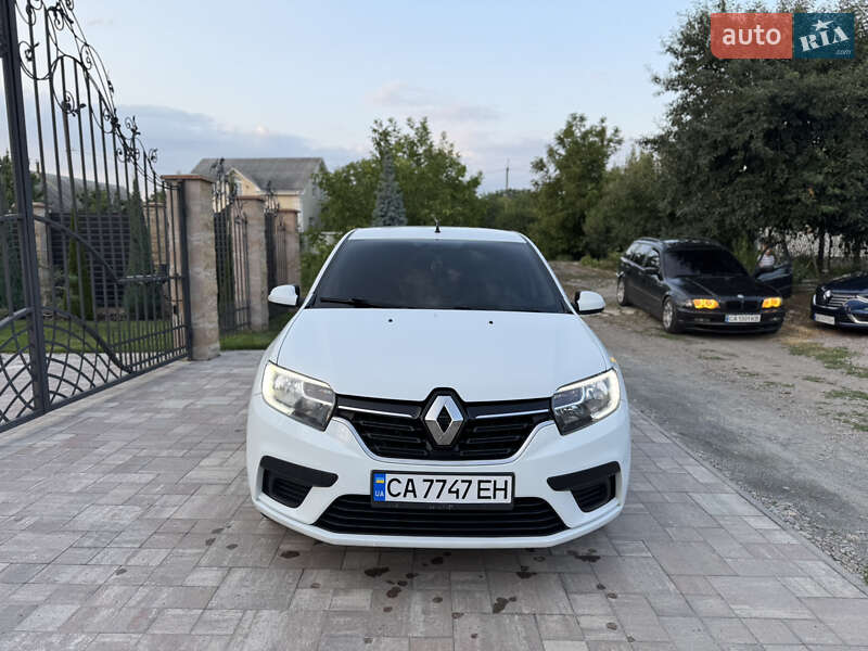 Седан Renault Logan 2017 в Умани