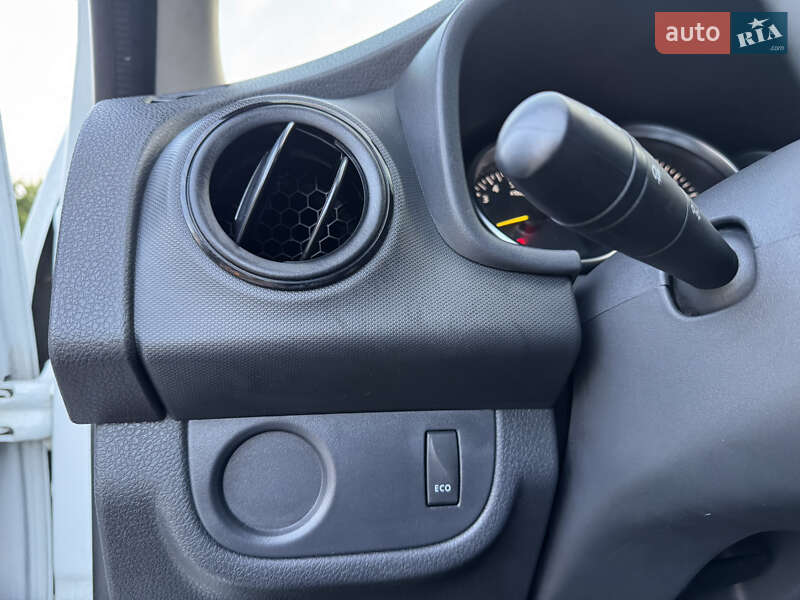 Седан Renault Logan 2017 в Умани
