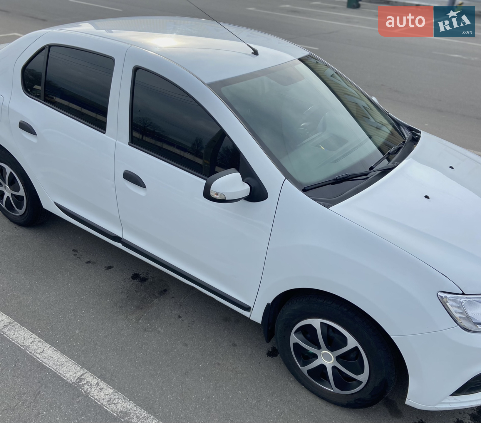 2019 Renault Logan - мініатюра 9