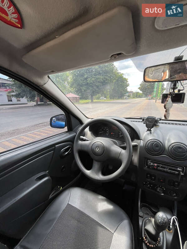 Седан Renault Logan 2009 в Кропивницком