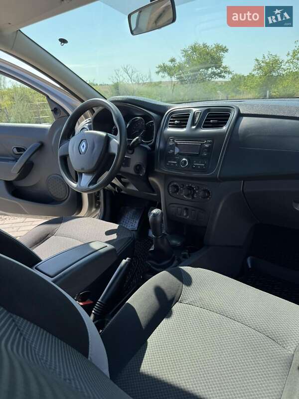 Седан Renault Logan 2013 в Одесі