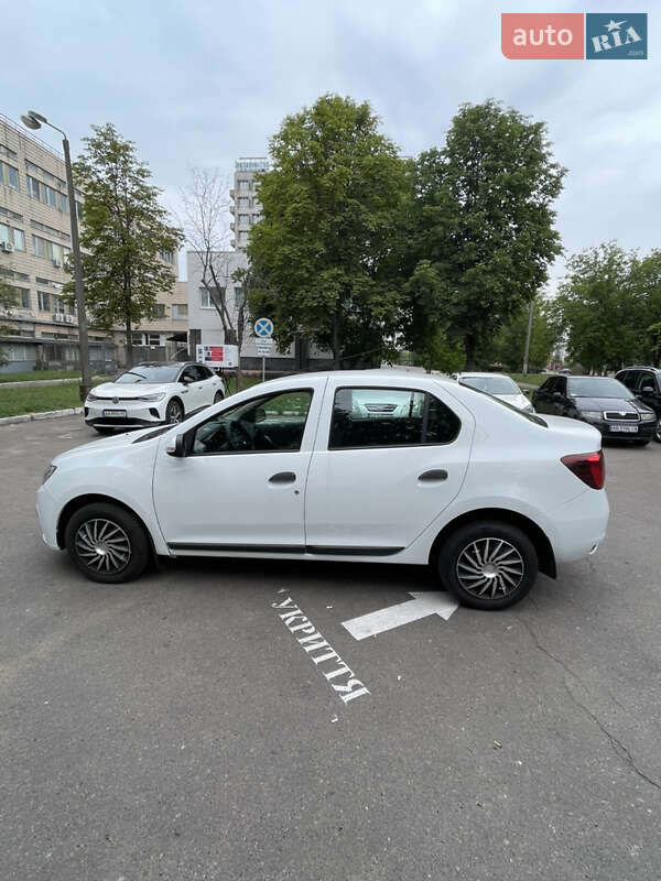 Седан Renault Logan 2018 в Киеве