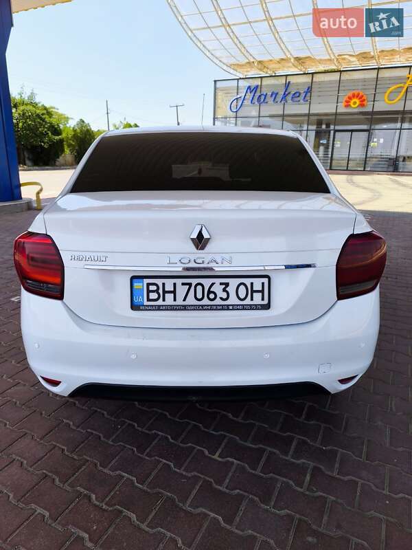 Седан Renault Logan 2019 в Рени