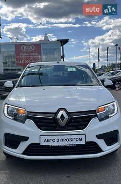 Седан Renault Logan 2019 в 