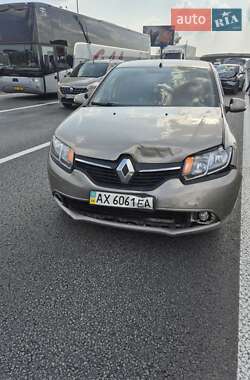 Седан Renault Logan 2013 в Киеве
