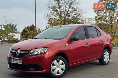 Седан Renault Logan 2016 в 
