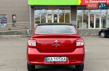 Седан Renault Logan 2016 в 