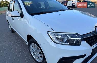 Седан Renault Logan 2021 в 