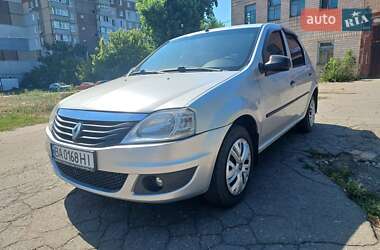 Седан Renault Logan 2010 в Кропивницком
