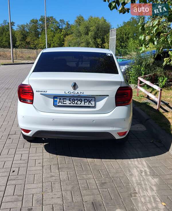 Седан Renault Logan 2019 в Днепре