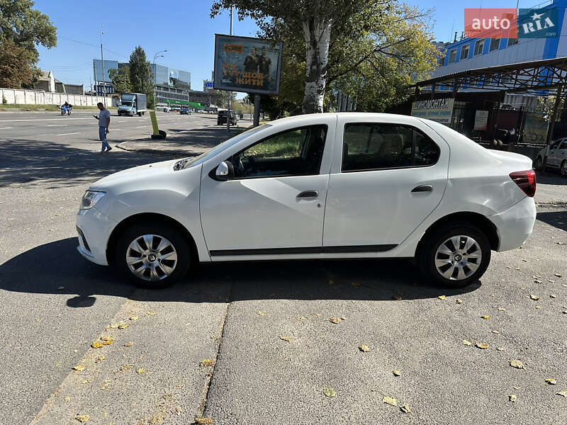 Седан Renault Logan 2020 в Киеве