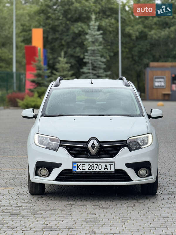 Универсал Renault Logan 2017 в Каменском фото Универсал Renault Logan 2017 в Каменском