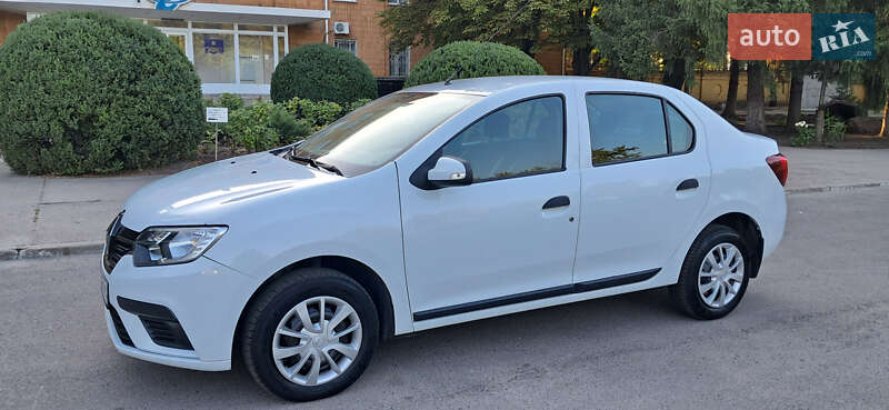 Renault Logan 2018