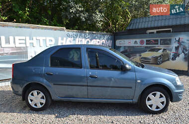 Седан Renault Logan 2010 в 