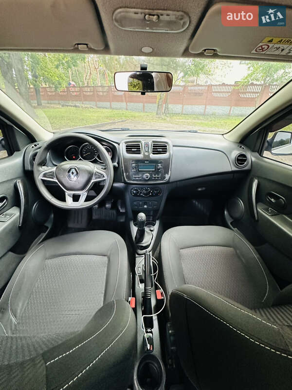Седан Renault Logan 2018 в Харькове