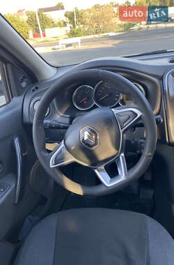 Седан Renault Logan 2017 в Одессе