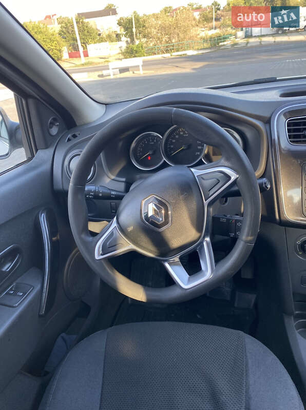 Седан Renault Logan 2017 в Одесі