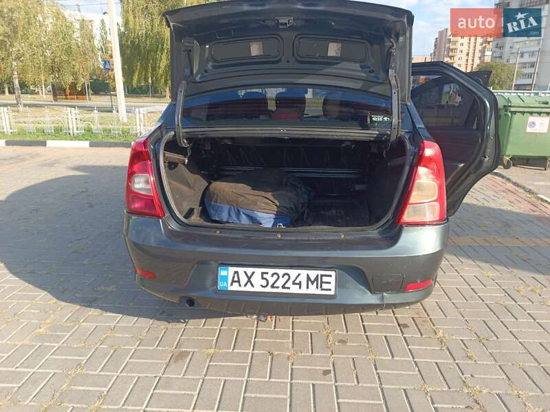 Седан Renault Logan 2009 в Харькове