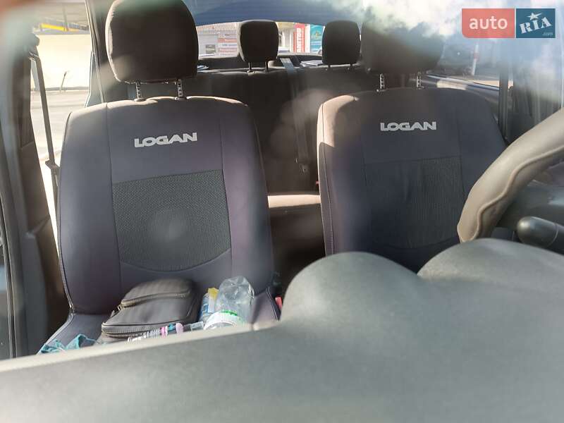 Седан Renault Logan 2009 в Харькове