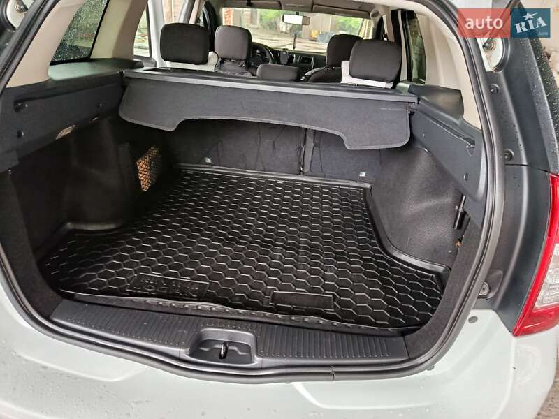 Універсал Renault Logan 2014 в Нікополі