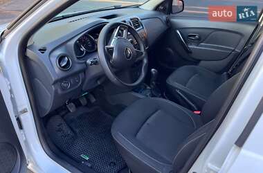 Седан Renault Logan 2019 в 